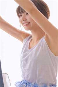 结婚纪念日，妻子带着白月光回家