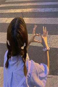 国庆节婚礼当天，我亲了老婆闺蜜全文浏览