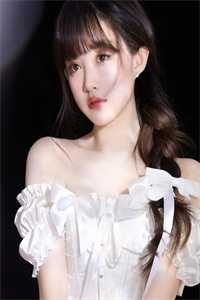 娶资助的贫困生当晚，她和竹马一起入洞房免费小说前文+后续