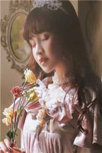 被妹妹掉包兽蛋后，我成了万凰之王。什么小说