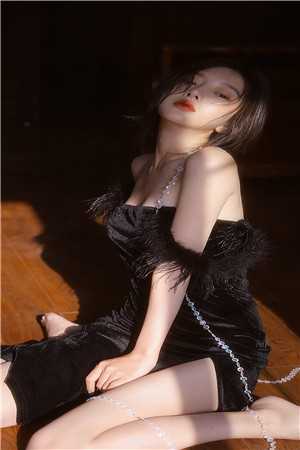 美甲涨价上万，嫂子喜提银手铐质量好文