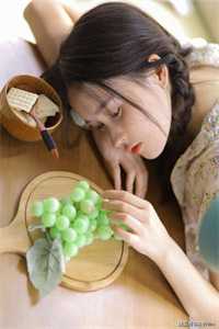 今日热读《明月不曾奔我而来:林舒苒周洛柠傅庭深》小说林舒苒周洛柠傅庭深小说