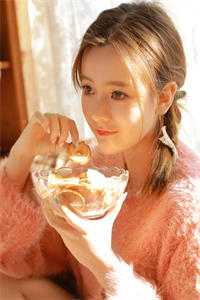 绑定软饭系统，每天让女神花钱陈启徐露全文免费