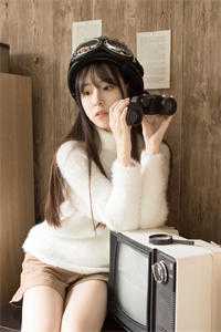 我真切伴她看过流萤必读文