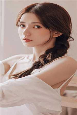 我在回忆里万劫不复：无删减+无广告秦见鹿谢梵声完整版全本笔趣阁小说